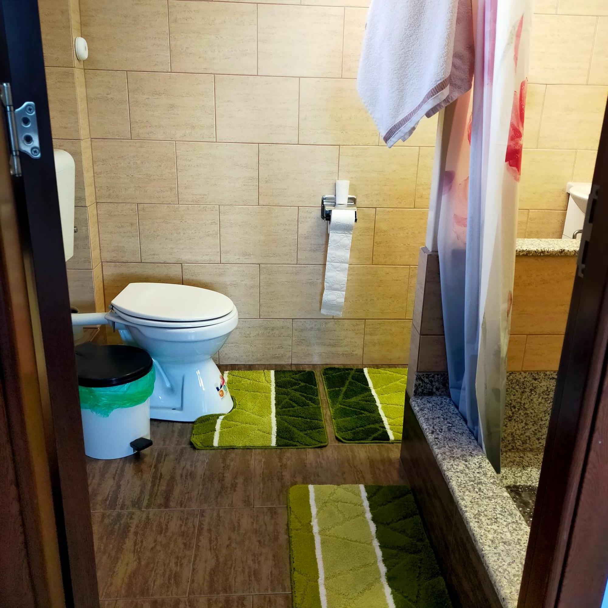 Casa Luna Gura Humorului Quarto foto